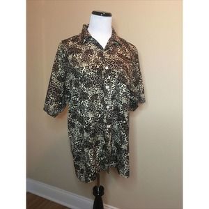 Bellini Sport Women Leopard/Cheetah Print Top